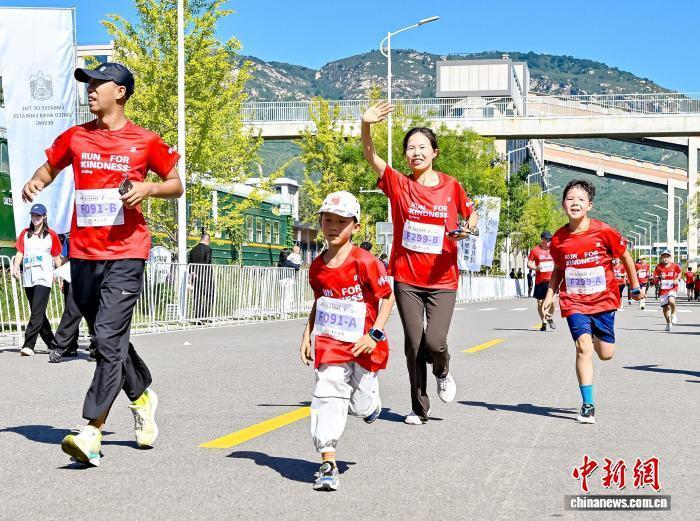 和智爱亲子, 怀柔长城马